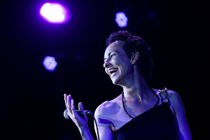 Співачка Юлія Чичеріна під час виступу на 17-му міжнародному музичному фестивалі Koktebel Jazz Party